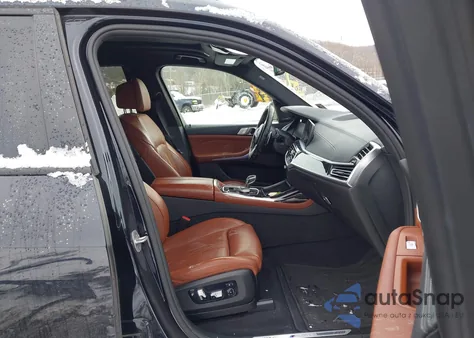 2022 BMW X7 M50I from USA, damaged, VIN 5UXCX6C04N9N07301